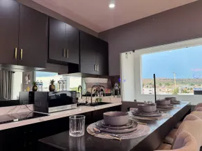 Host's penthouse - Image 3