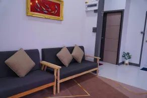 House with 2 bedrooms and 2 bathrooms - Image 3