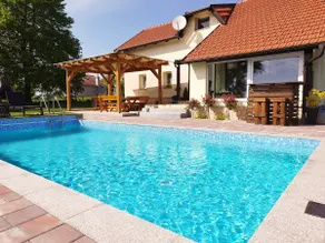 Private Villa with Pool and Jacuzzi Dreamy Hill - Image 2