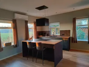 Holiday home with hot tub - Image 4
