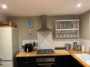 Recently renovated Two Bedroom home in Suffolk - Image 3