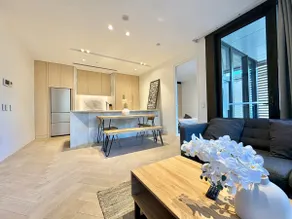Walk to Opera House! 2Bed APT | Prime Location - Image 5