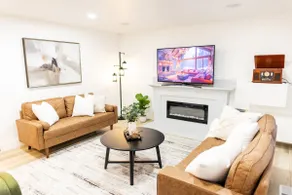 Cozy Home | Stylish and Inviting - Image 2