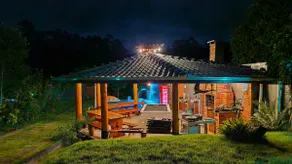 House with Pool and Party Area - Image 2