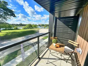 Canal View Retreat - Image 3