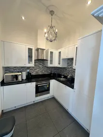Cute and Comfy Apartment - Image 2