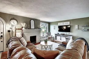 Fort Henry - Pool Table, Fire Pit, Prime Location - Image 2