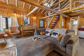 Cozy Updated Cabin w Barrel Sauna EV Charger - Image 3