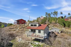 Rose Canyon Lake Cabin at Mt. Lemmon Hotel - Image 4
