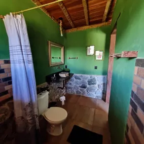 House with a view and Jacuzzi - Image 5
