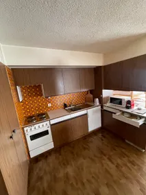Apartment 11 2 Bedrooms 5 Adults - Image 4