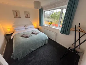 Cozy Quiet Home In Pilsley - Image 5