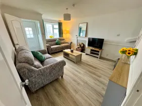 Cozy Quiet Home In Pilsley - Image 2