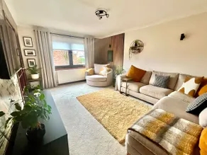 Spacious 2 bed apartment in Uddingston - Image 2