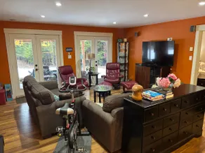 Relaxing Oasis Not Too Far Away - Image 4