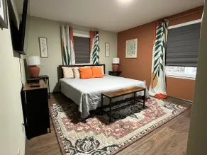 Boho Blast: Hip decor, 2 Living Spaces, Quiet - Image 5