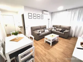 Cityhouse Quality New Wi-Fi + 65” TV + Comfort - Image 5
