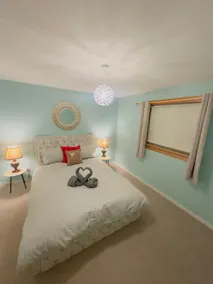 Modern & Cosy 3 Bedroom Inverkeithing home- Ideal for Edinburgh Dunfermline & St Andrews with Free Parking - Image 3