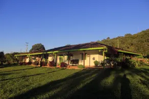 House close to tourist sites, Santander Larg Est - Image 5