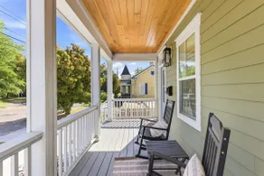 Modern 3BR Home with Patio & BBQ, Near Riverwalk - Image 5