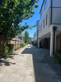 Three-storey Townhouse - Image 3