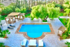 Villa blanche piscine chauffée - Image 5