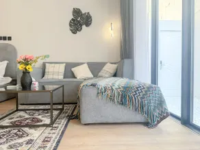 Comfortable & spacious Studio - Image 5