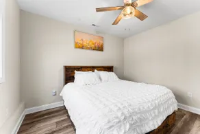 Comfortable 1-Bedroom Apartment - Image 5
