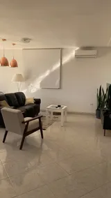 Large apartment near the sea - Image 2