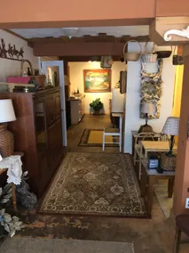 Cozy retreat brushed with whimsy - Image 4