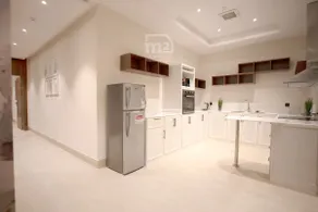 Spacious, elegant, new - Image 5