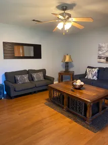 Cute and clean house, Best deal! - Image 4