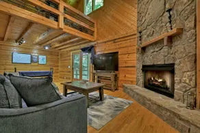 Cardinal Creek Cabin - Image 4