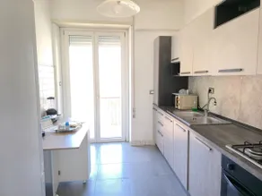 150 m² waterfront property, 3 bedrooms, parking in the VIP area - Image 5