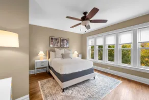 Spacious Rogers Park Apt Near Beach and CTA - Image 3