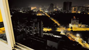 Trident Tower Skyline View, WiFi, 2BHK - Image 4