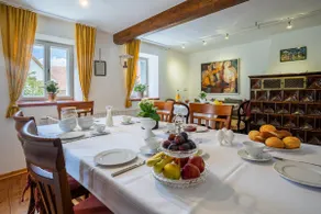 Spacious vacation home (country house - beautiful Loh) - Image 2