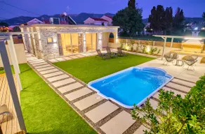 Villa Five Elements by Estia - Image 3