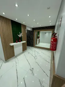 New air-conditioned apartment, great location on the avenue. - Image 4