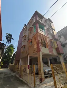 1Bhk Spacious Flat in Ballygunge - Image 5