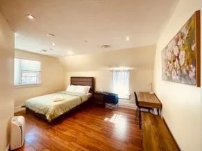 A cozy well-equipped family suite, Netflix Wifi350 - Image 3
