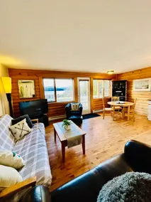 A-Frame Suite #5B Lakeside private suite - Image 3