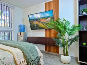 Beautiful suite, Wifi, Smart TV, Gym. - Image 3