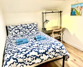 Comfy 2 bedroom in Mt. Pleasant - Image 4