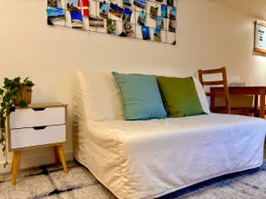 Comfy 2 bedroom in Mt. Pleasant - Image 3
