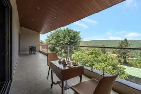 entire private 8 bedroom villa - Image 4