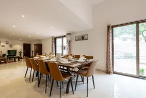 entire private 8 bedroom villa - Image 5