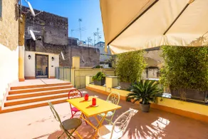 Highline Duomo Terrace with private parking - Image 3