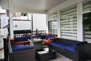 Lux 6BR, King Bed|Arcade|Fire Table| Near Airport - Image 4