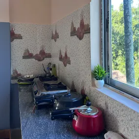 Calm retreat Cozy 1BHK Homestay - Image 4